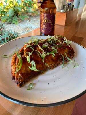 Siracusa Restaurant & Bar