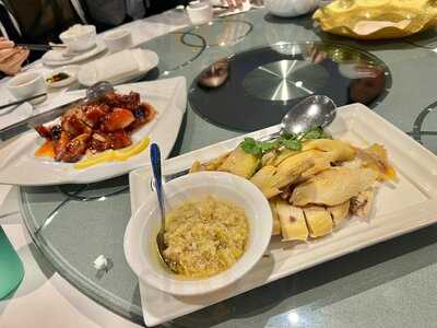 Aquarium Seafood Chinese Resturaunt