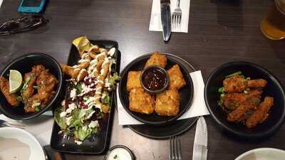 The Sporting Globe Fountain Gate