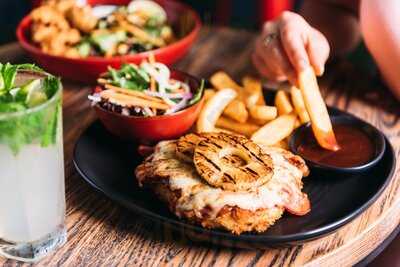 The Sporting Globe Fountain Gate