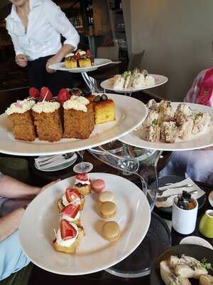 Harvey's Bar & San Fior