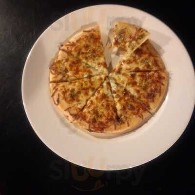 Gino Fontains Pizza And Restaurant