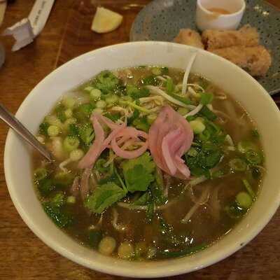 Rolld Westfield Fountain Gate