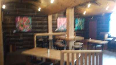 Platform 3095 Cafe Bar Eatery