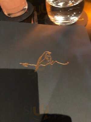 Little Red Robin Restaurant & Wine Bar