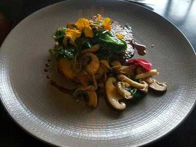 Hickory's Restaurant And Bar