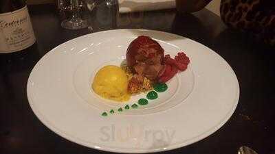 Hickory's Restaurant And Bar