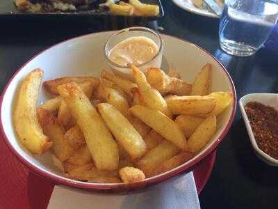 Hickory's Restaurant And Bar