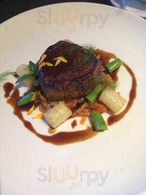 Hickory's Restaurant And Bar