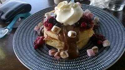 Taste- Eat-drink-indulge