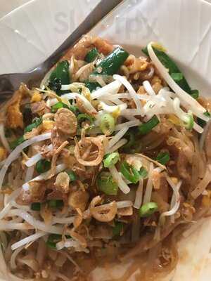 Yai's Thai Takeaway & Cafe