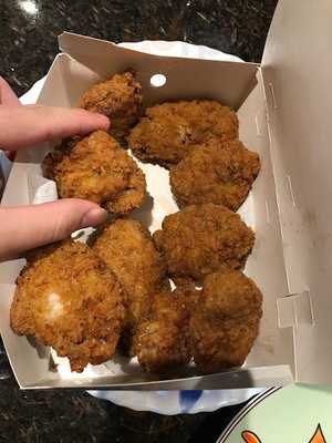 Red Rooster Fountain Gate