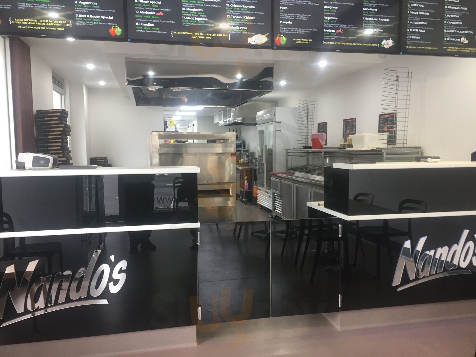Nando's Pizza & Pasta