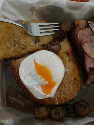 Ultimate's Pizza Cafe