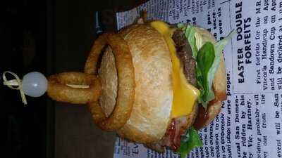 Ultimate's Pizza Cafe