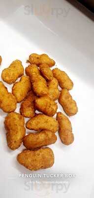Penguin Tucker Box