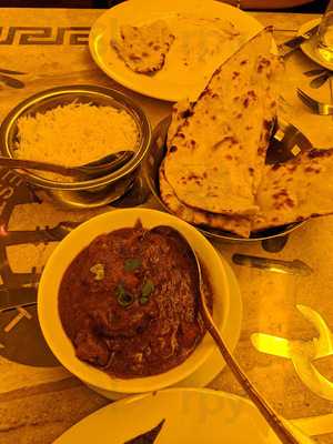 Tandoori Place Indian Restaurant The