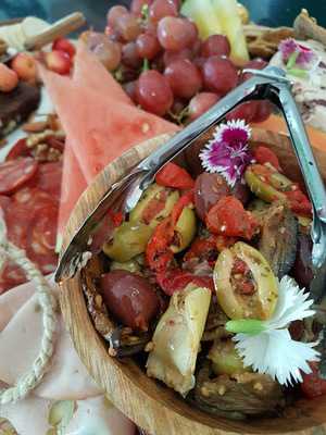 Hindquarter Steakhouse