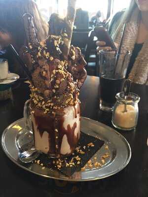 Rendeavous Restaurant