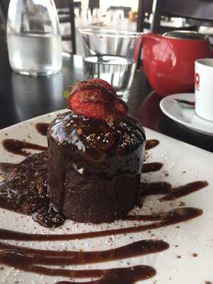 Sanctuary Lakes Function Centre