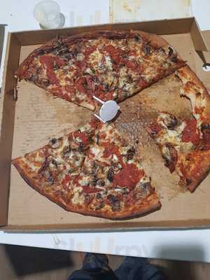 Victoria's Pizza & Beyond