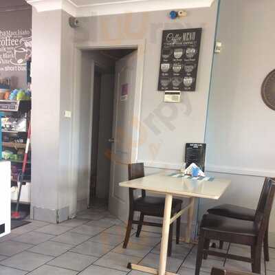 Photo 3