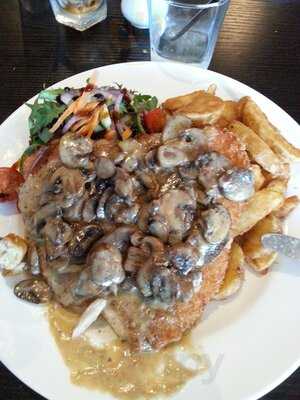 Restaurant At D'olive Quality Suites