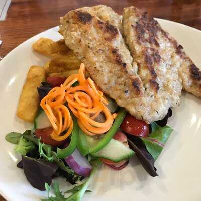 Turfside Bistro And Function Centre