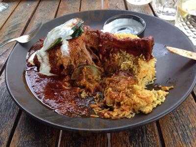 Hang Out Bar And Cafe