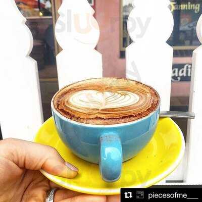 Royal Copenhagen Ice Creamery And Dessert Bar