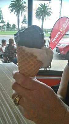 Riviera Ice Cream Parlour