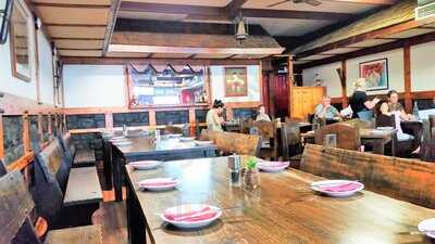 Pinocchio Inn Restaurant