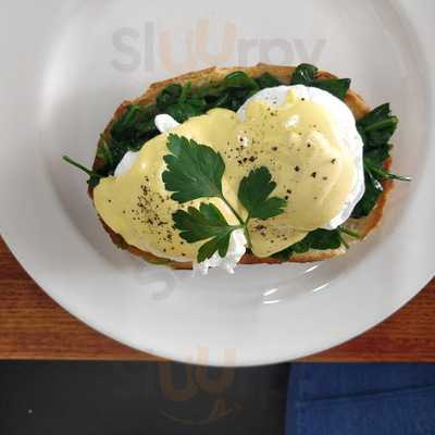 Cafe Chino On The Avenue