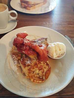 Vibez Cafe And Wine Bar