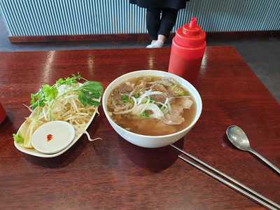 Lucky Vietnamese Roll