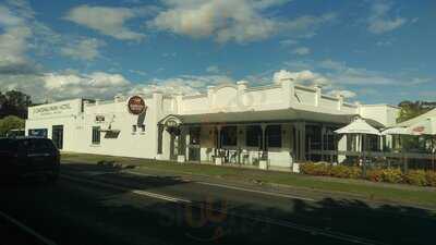 Cardinia Park Hotel