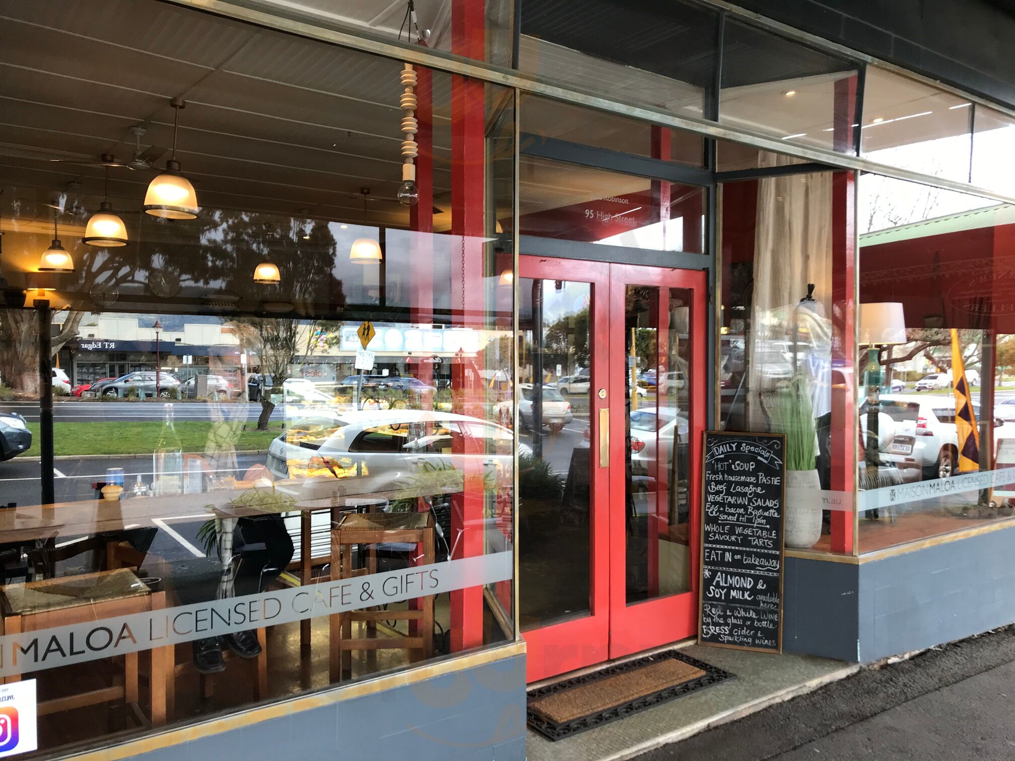 Maison Maloa Licensed Cafe & Gifts