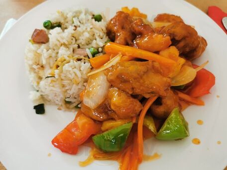 New Hong Kong Chinese And Malaysian Restaurant