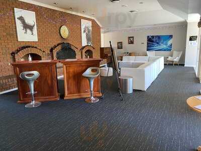 Grangeburn Motel And Restaurant