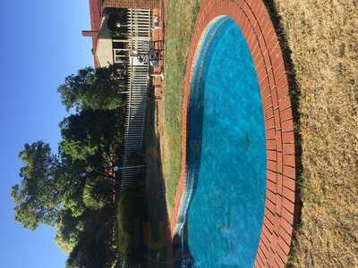 Grangeburn Motel And Restaurant