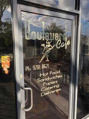 The Boulevarde Cafe