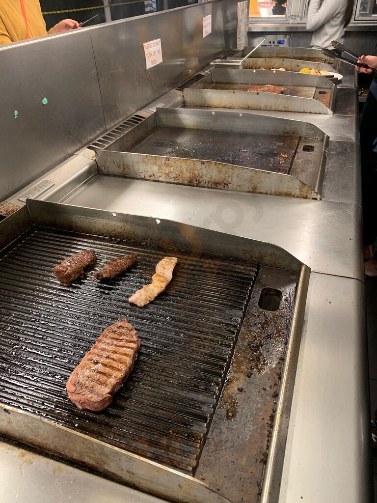 Pioneer Bbq And Bar