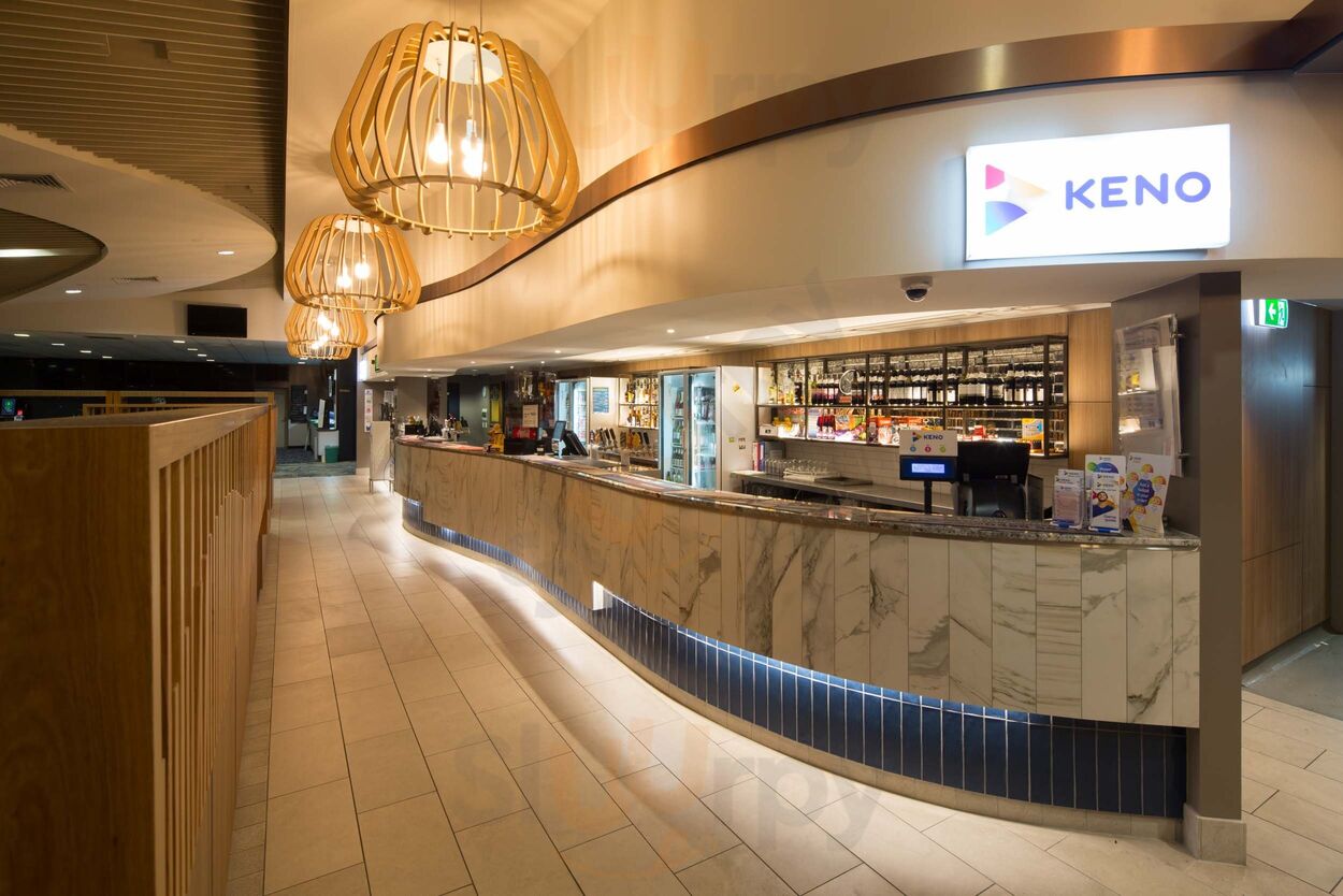 Club Kawana