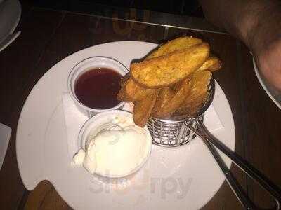 The Grove Bar And Grill