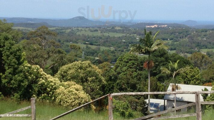 Mapleton Patisserie & Bakery