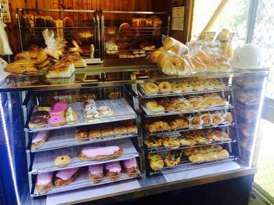 Howard Hotbread Bakery