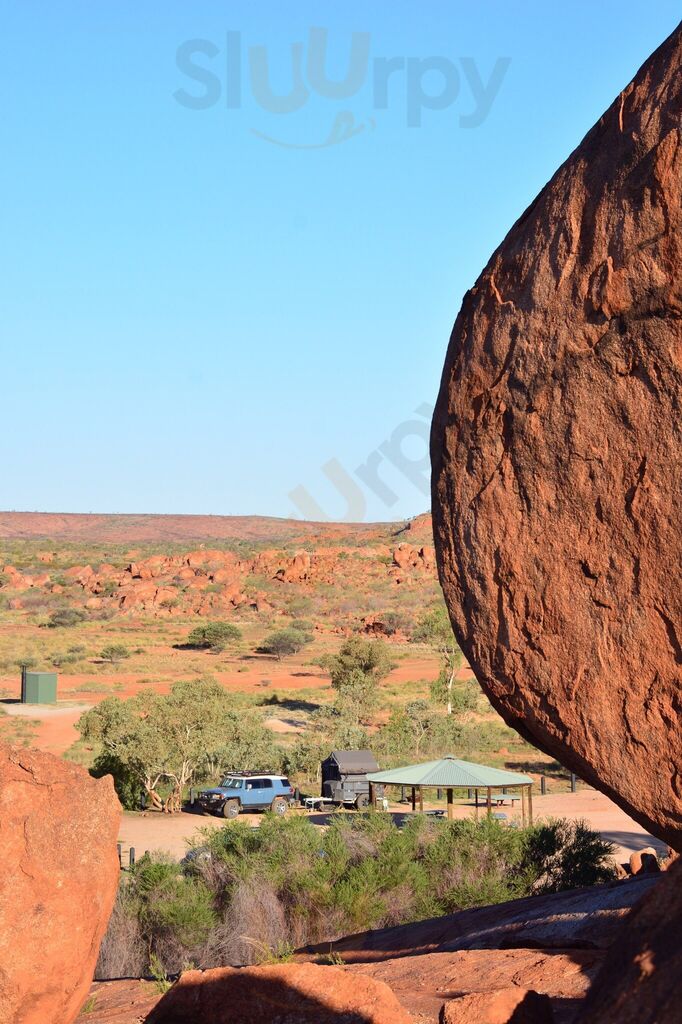 Devils Marbles Hotel