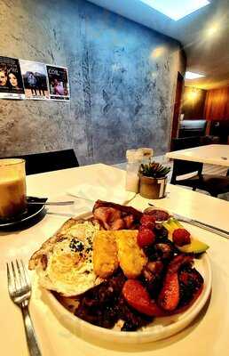 Urban Espresso Lounge