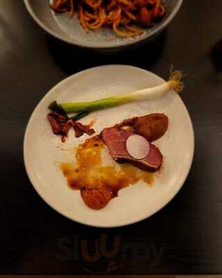 The Charles Dining Room