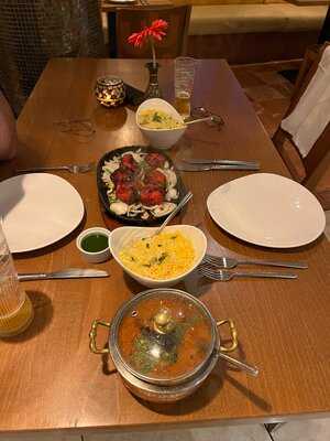 Roshni Indian By Raj